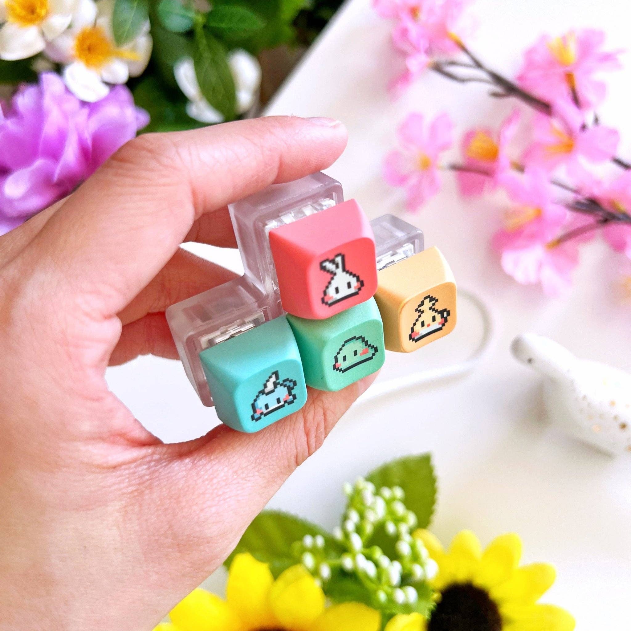 Pixel Keycap Keyboard Clicky Fidget Keychain