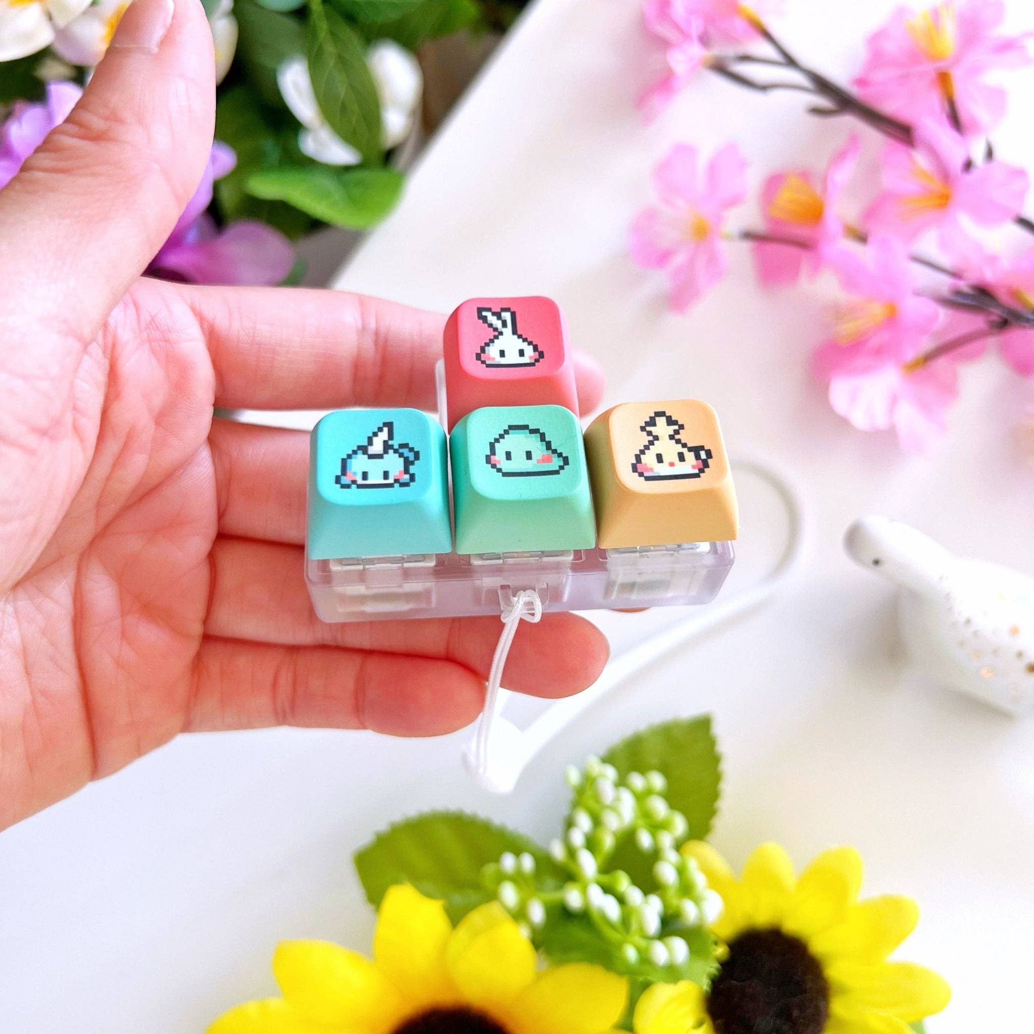 Pixel Keycap Keyboard Clicky Fidget Keychain